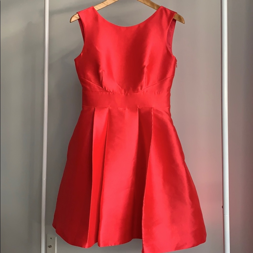 NWOT - Kate Spade Backless Dress W Bow & Pockets!